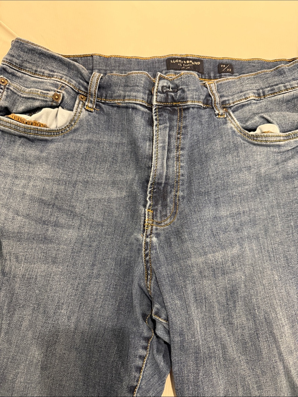 Lucky Brand 412 Athletic Slim Men’s Jeans 38x32 Medium Wash